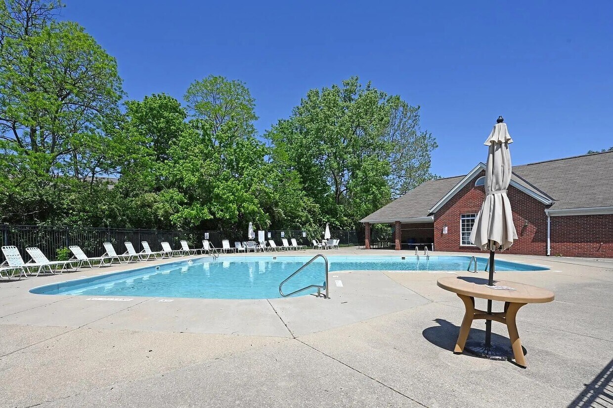 530 Aspen Glen Dr Unit 108, Cincinnati, OH 45244 Condo for Rent in Cincinnati, OH