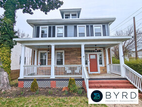 Building Photo - 8 Overbrook Rd