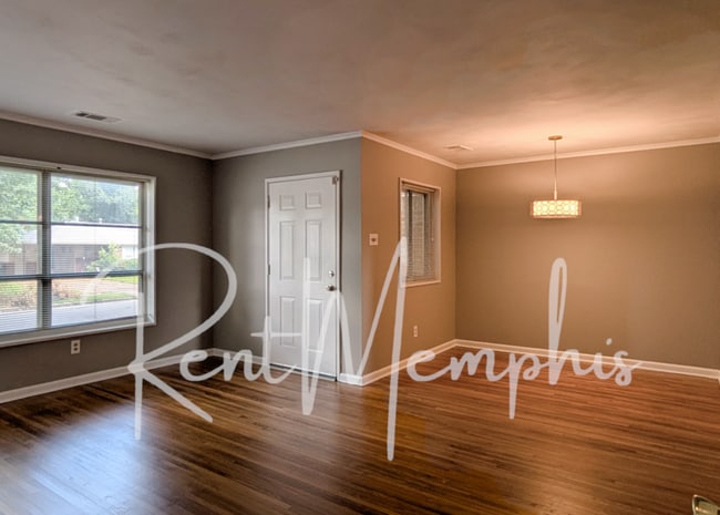 Photo - 1197 Wilmore Rd House