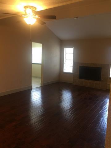 Foto del edificio - 8800 Camfield Way St