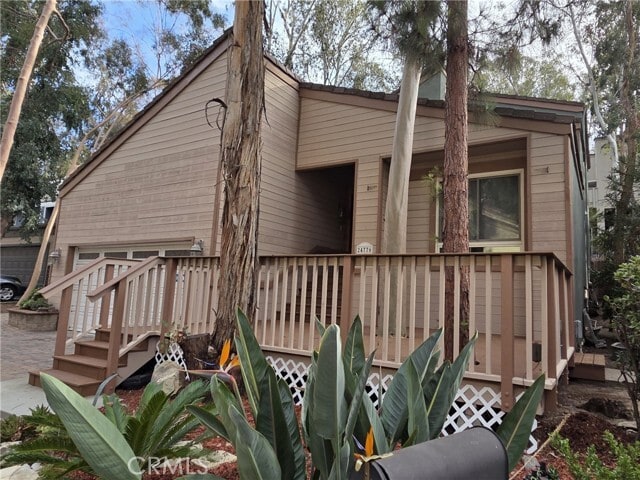 Building Photo - 24776 Glenwood Dr