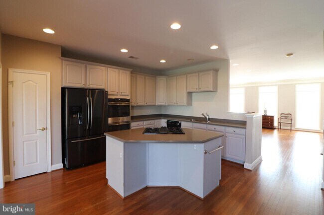 Building Photo - 5368 Blue Aster Cir