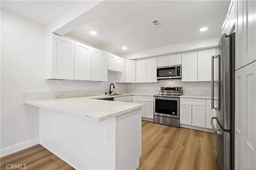 Foto principal - 1360 Shadow Ln