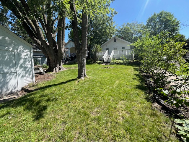 Primary Photo - 389 Cleveland Ave S