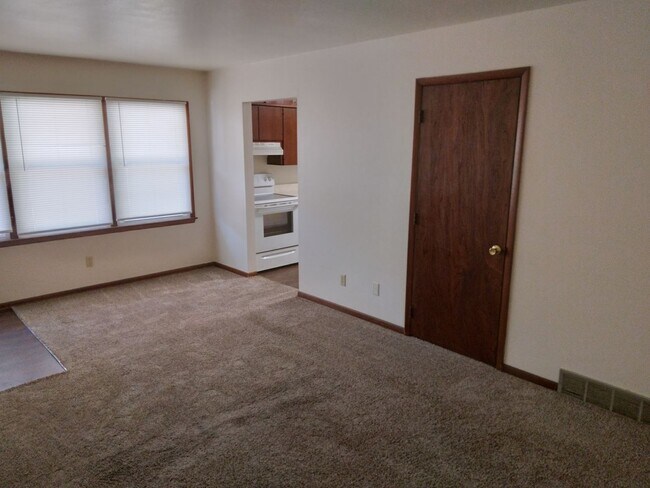 Building Photo - 4010/4012 Arkansas