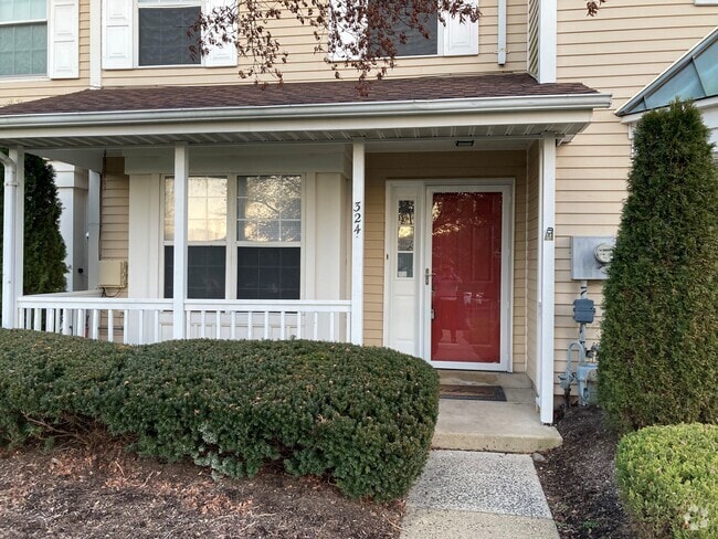 Building Photo - 324 Leedom Way
