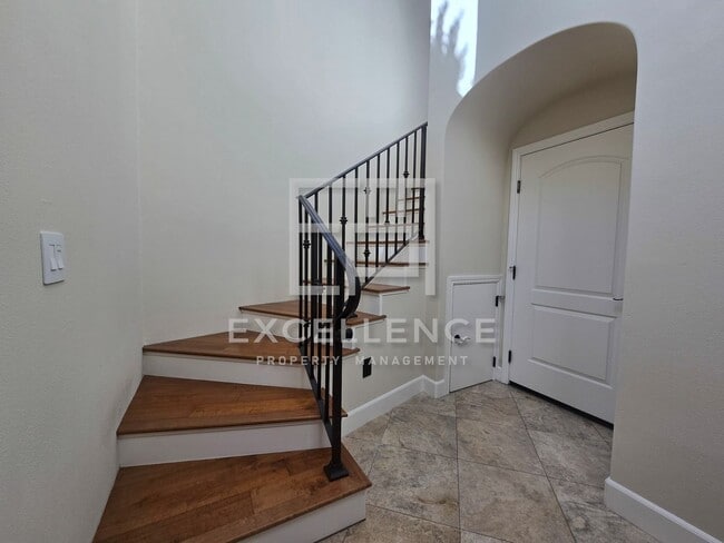 Foto del edificio - 3/3.5 Townhouse with 2 Car Garage, 2 Maste...