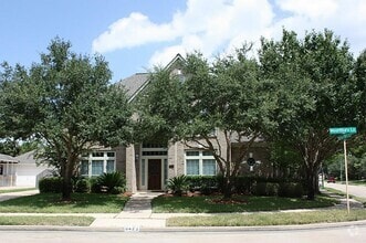 Building Photo - 5423 Montbury Ln