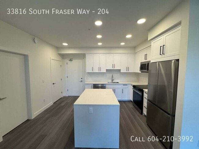 Building Photo - Downtown Abbotsford – Brand New 1 Bed