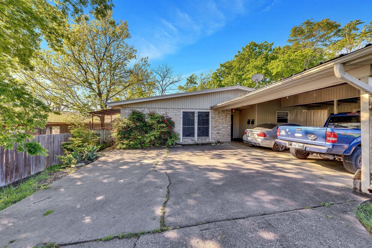 Foto principal - 3411 Dolphin Dr