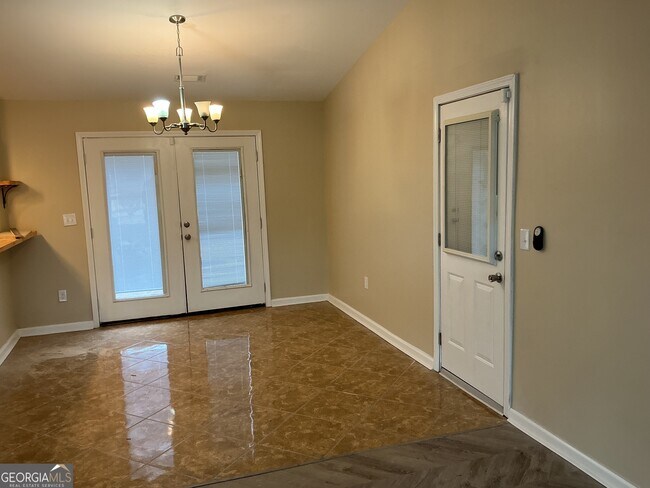 Foto del edificio - 1931 Patton Pl