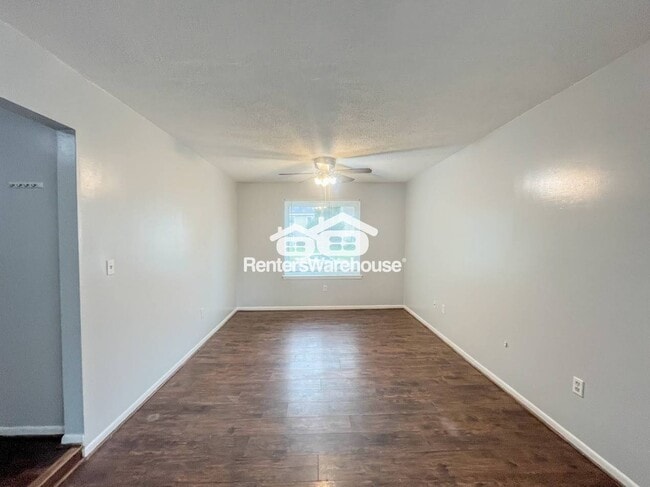 Foto del edificio - 5775 Albright Dr