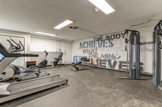 Fitness Center - Cedar Court apartments