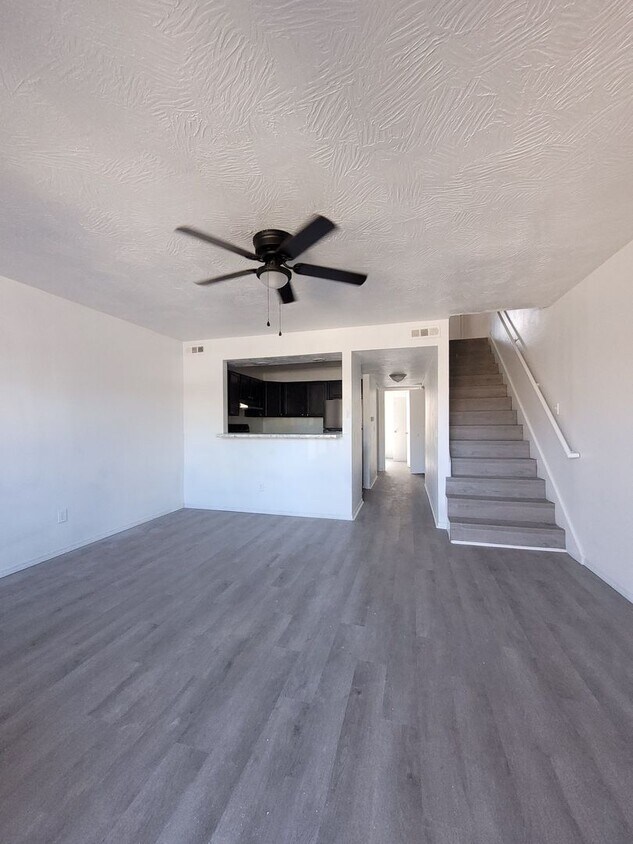 Primary Photo - Come see this 3 bedroom 2 bathroom Fully R...