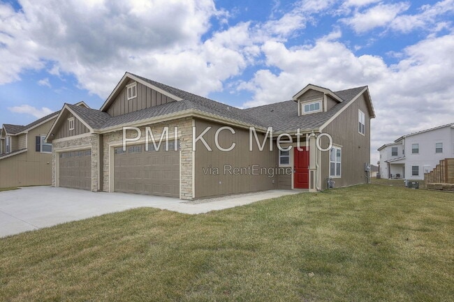 Building Photo - 2709 Chasehire Dr