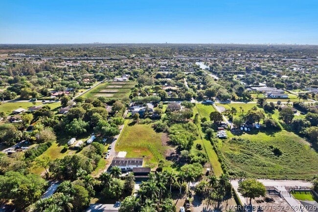 Foto del edificio - 5400 SW 162nd Ave