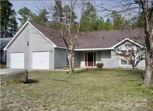 Building Photo - 6924 Long Needles Dr