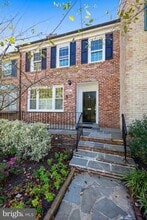 Building Photo - 6317 Olde Towne Ct