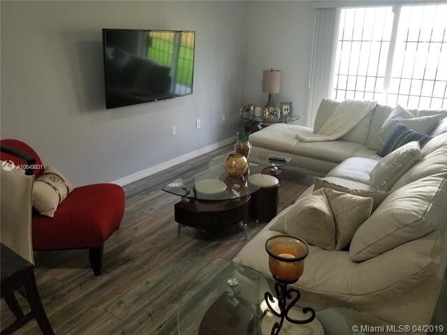 Building Photo - 14150 SW 260th St  102