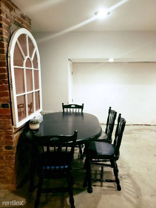 Foto del edificio - 1 br, 1 bath Apartment - 5926 SMITH AVENUE