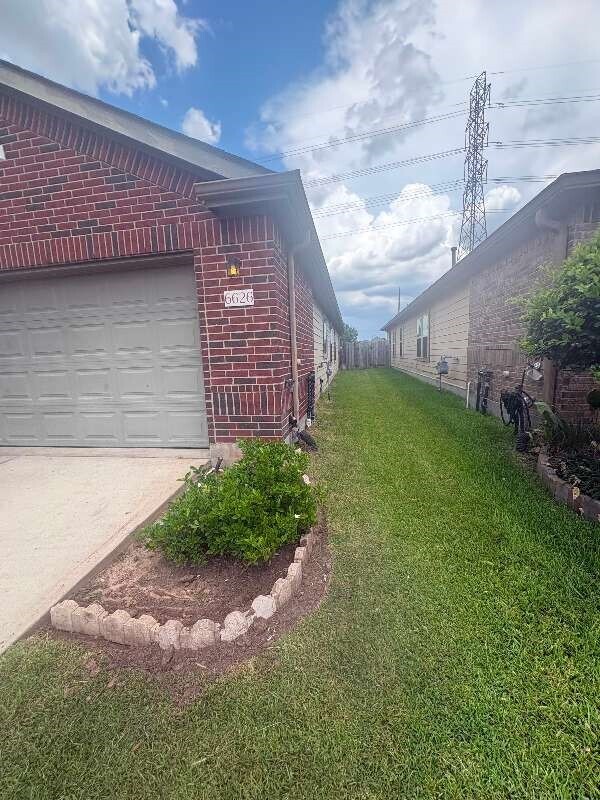 Building Photo - 6626 Hollow Harvest Ln