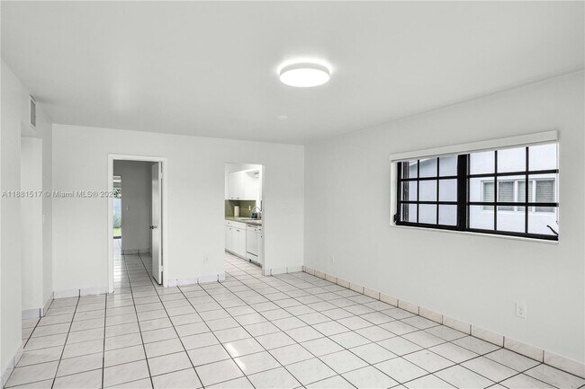 Foto del edificio - 10102 SW 23rd Terrace