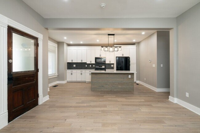 Foto del edificio - 1234 Highland St