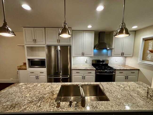 Foto del edificio - Beautiful 2 bed 2 bath Condo Located in North Park