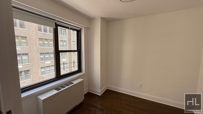 Building Photo - EAST 56 STREET