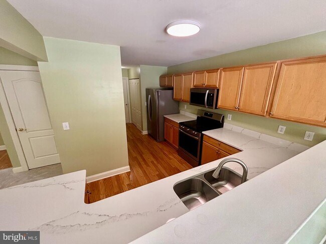 Foto del edificio - 17326 King Philip Way