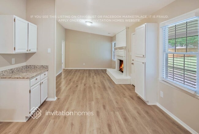 Building Photo - 214 Armstrong Dr