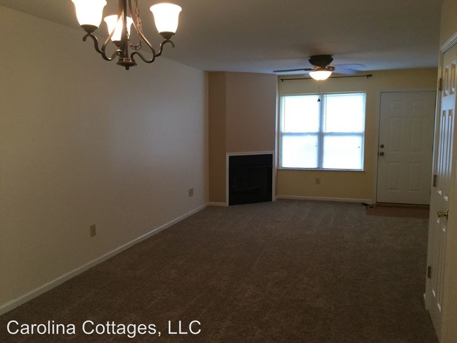 Building Photo - 2 br, 2 bath House - 403 Carrington Place