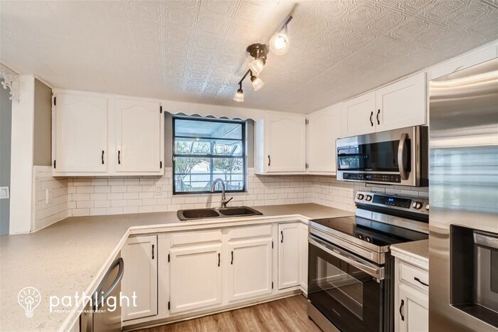 Foto principal - 7317 Berwick Way, Spring Hill, FL, 34613