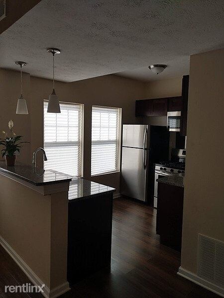 Foto del edificio - 1458 E 115th St