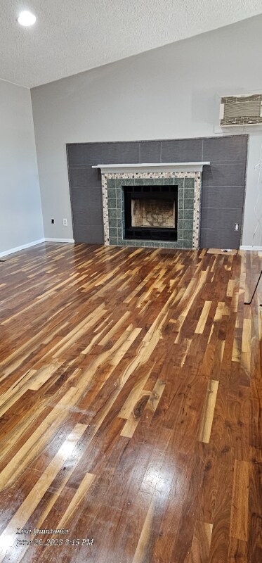 Foto del edificio - 4953 Wineskin Cir