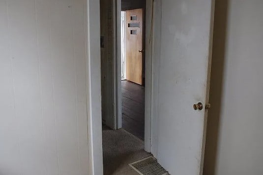 Building Photo - 915 Stocker Ave