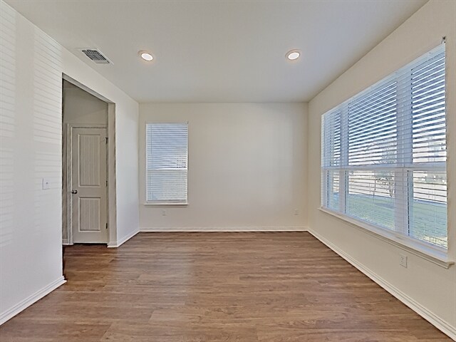 Building Photo - 2718 Deerfield Creek