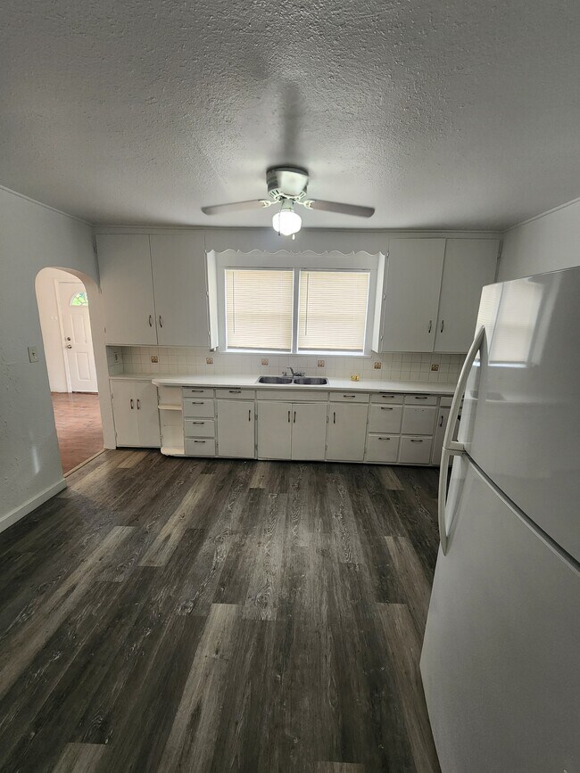 Foto del edificio - 1268 Sycamore St