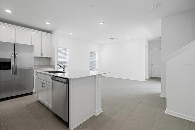 Foto del edificio - 6060 Zen Wy