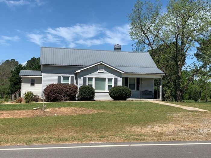 1204 Carl Allen Rd, Edgemoor, SC 29712 House Rental in Edgemoor, SC