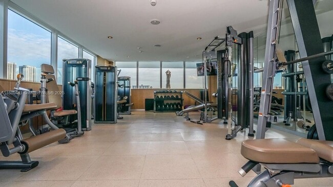 Foto del edificio - 400 Sunny Isles Blvd