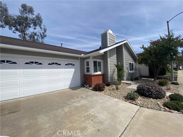 Building Photo - 2161 Hamden Dr