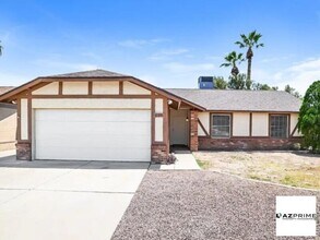 Building Photo - 315 W Ross Ave