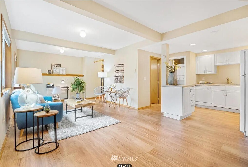 Foto principal - 9330 15th St SE
