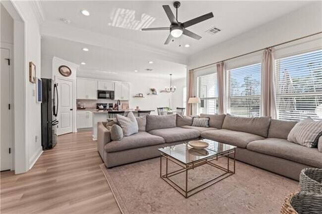 Foto del edificio - Golf Course and Pond Views