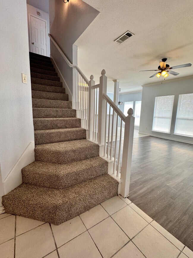 Foto del edificio - 5812 Blackmon Ct