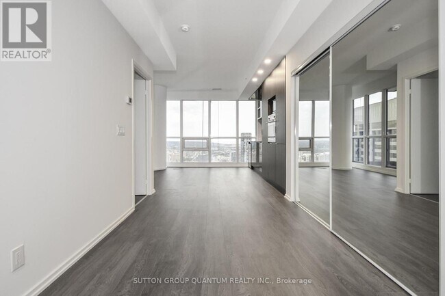 Building Photo - 70 Temperance St