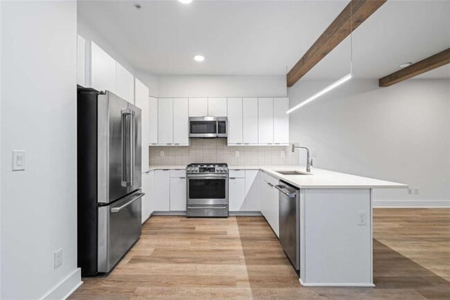 Foto del edificio - 346 Peters St SW