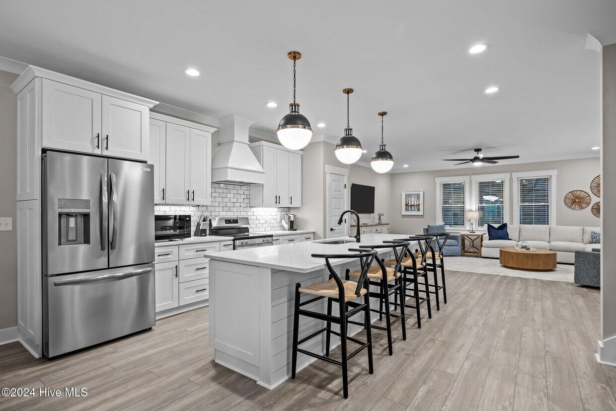 Primary Photo - Winter Rental in Emerald Isle