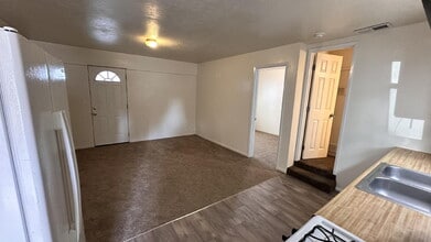 Building Photo - 545 W Big Bear Blvd